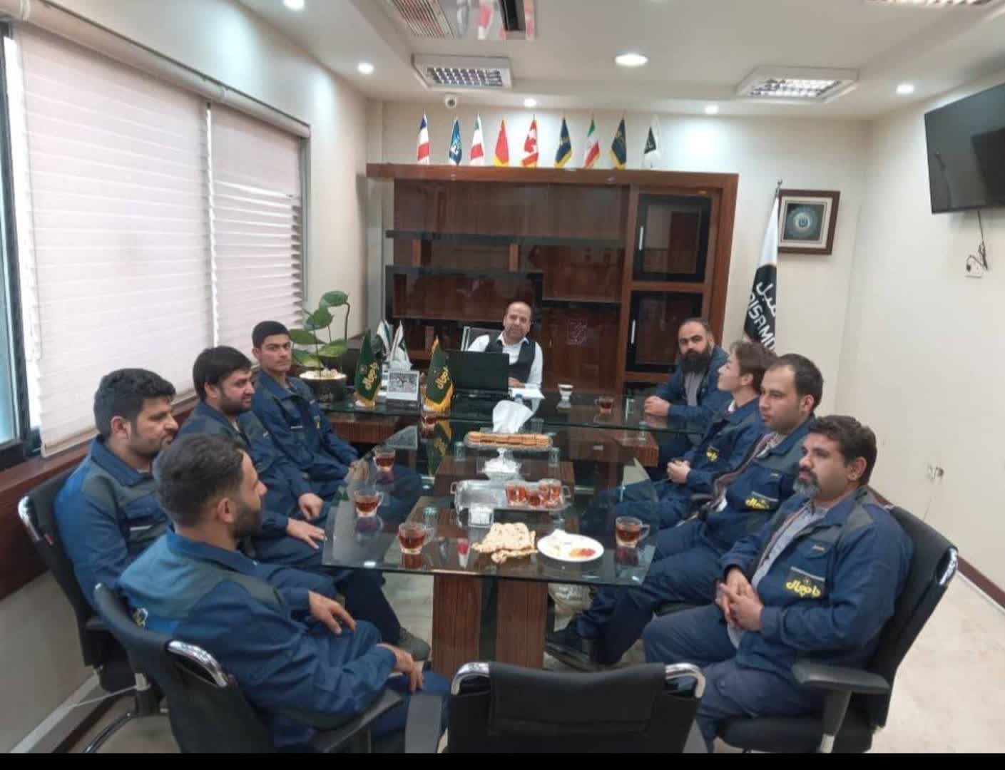 جلسه آموزش ارائه خدمات لجستیک
