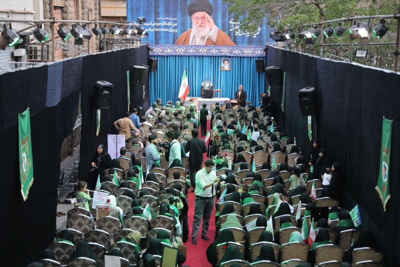 استیج آماده